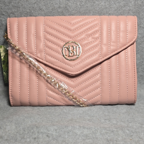 Badgley Mischka Handbags - Badgley Mischka Pink Quilted Clutch with Gold Chain